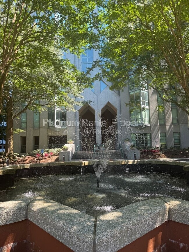 Building Photo - 2870 Pharr Ct S Northwest