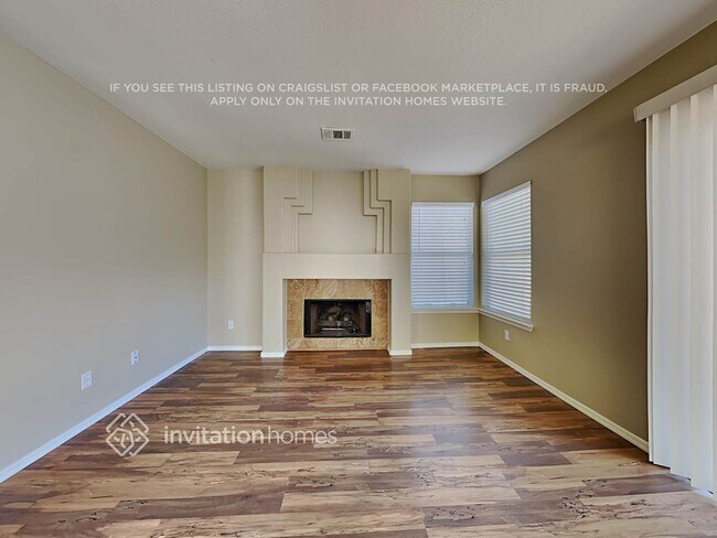 Foto del edificio - 2143 Falcon Pointe Ln