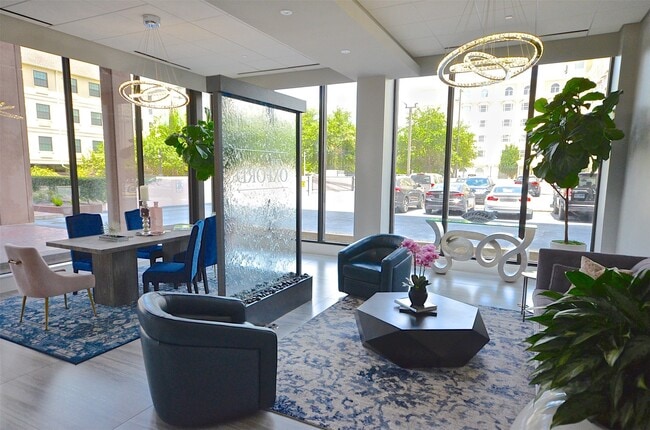 Foto del edificio - 5150 Hidalgo St