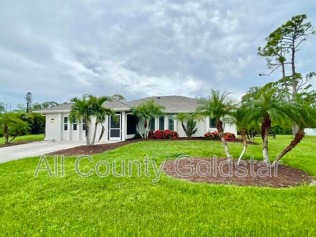 Foto del edificio - 13319 Gorman Ave
