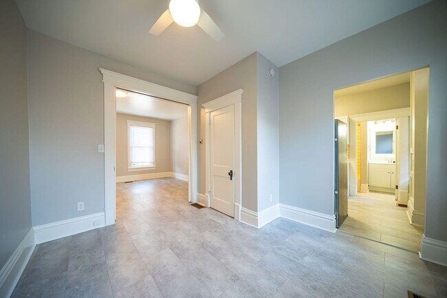 Foto del edificio - 952 Delaware Ave