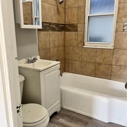 Foto del edificio - 3151 N 41st St
