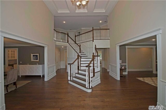Building Photo - 23 Oakwood Dr
