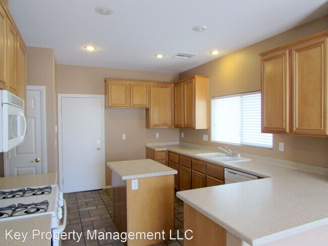 Foto del edificio - 4 br, 2.5 bath House - 10865 Wallflower Ave