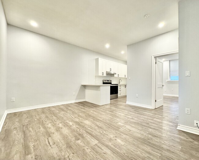 Building Photo - 43-43 Division St