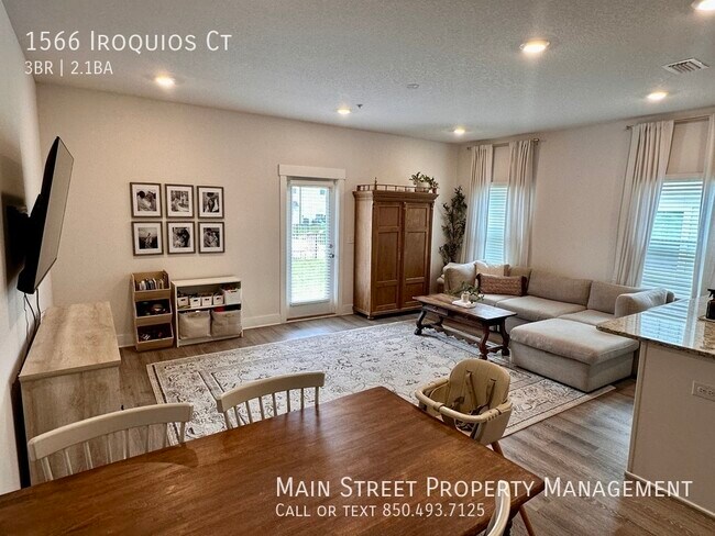 Building Photo - 1566 Iroquios Ct