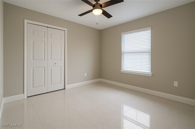 Foto del edificio - 4622 Leonard Blvd S