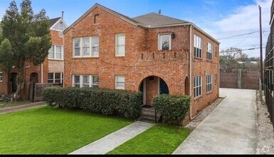 Building Photo - 1629 Castle Ct