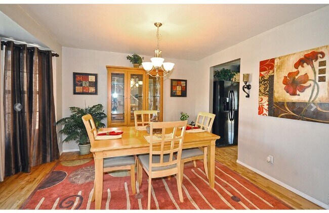 Foto del edificio - 2209 Fossil Creek Pkwy