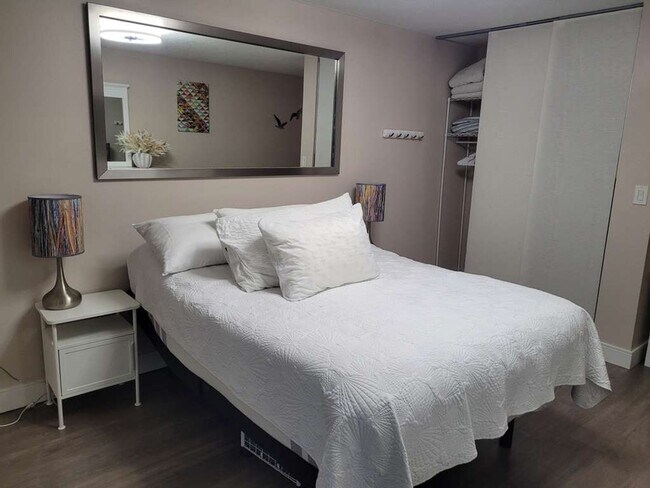 Building Photo - 903 Bahia Del Sol Dr