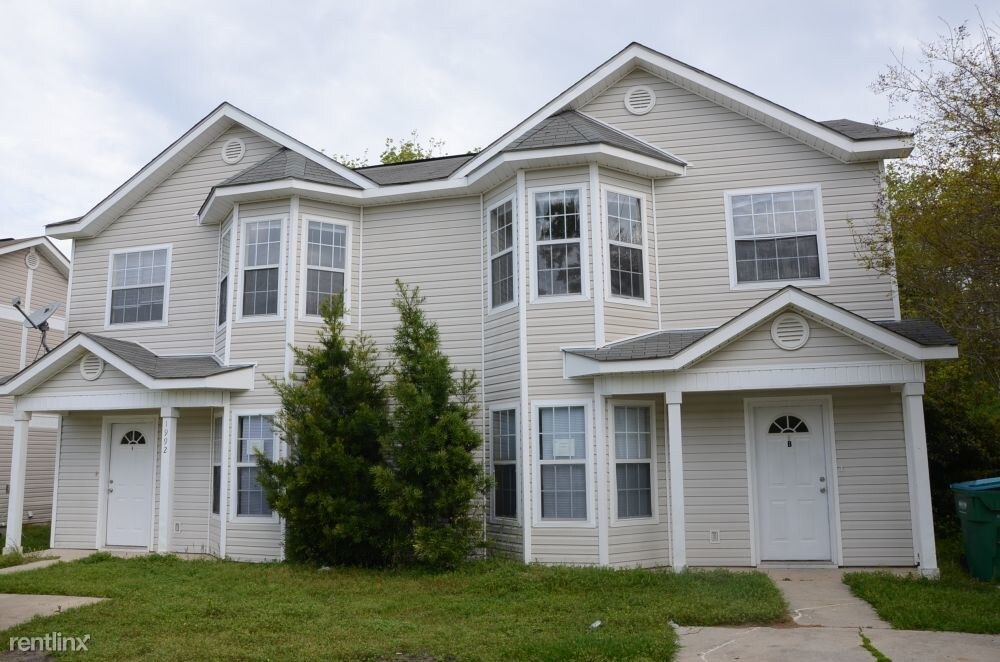 3 br, 1.5 bath Townhome 1992 Todd Cv Unit A Townhouse for Rent in