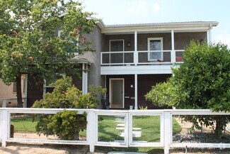 Building Photo - 2909 W Clark Ave