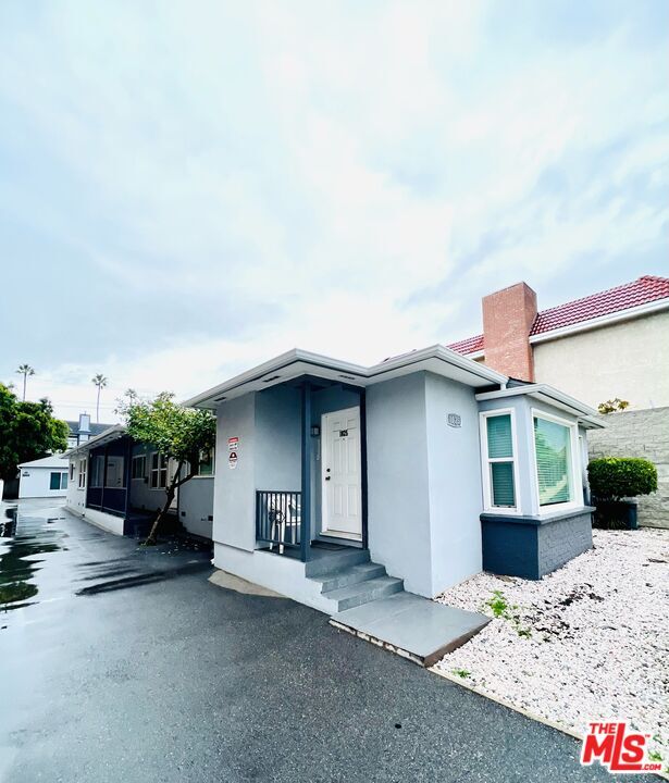 Foto principal - 1025 Justin Ave