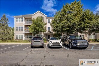 Building Photo - 224 Timberlake Dr