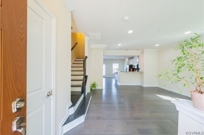 Foto del edificio - 11300 Duncan Park Ct