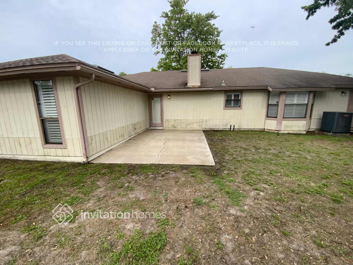 Building Photo - 10324 Huntington Forest Blvd E
