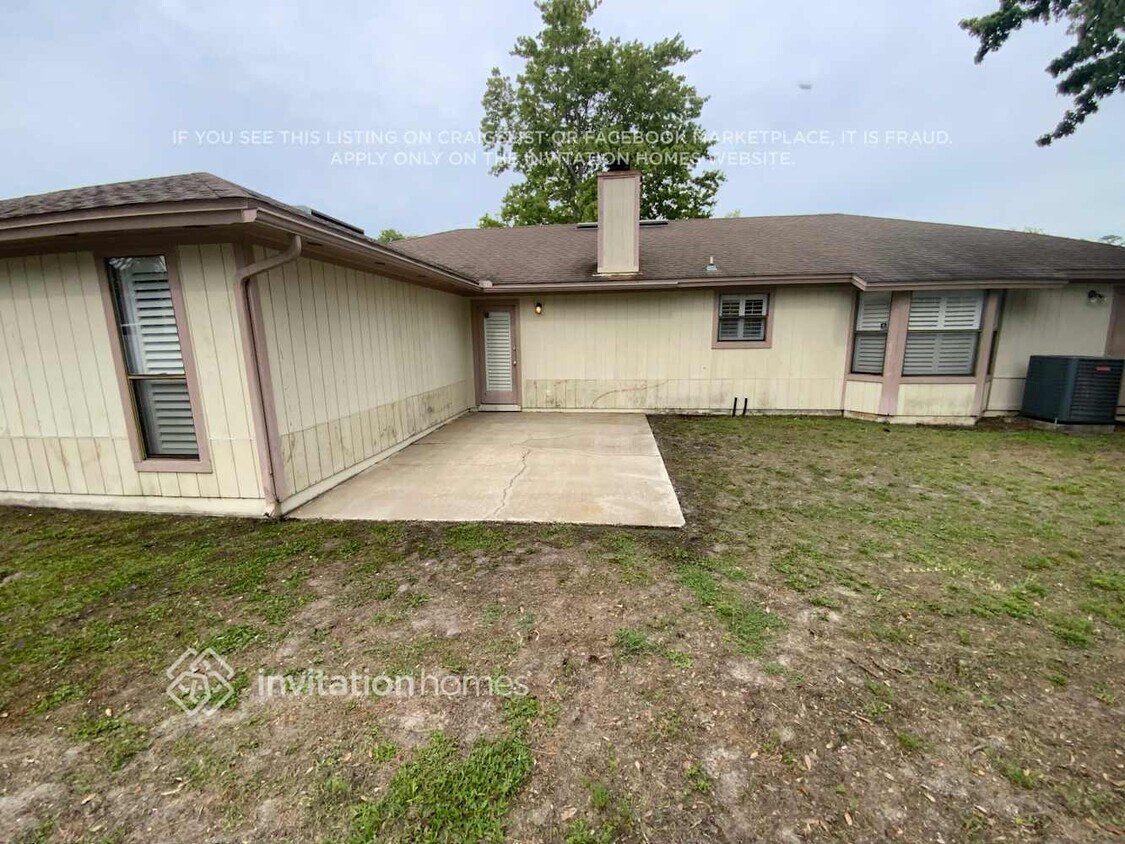 Foto del edificio - 10324 Huntington Forest Blvd E