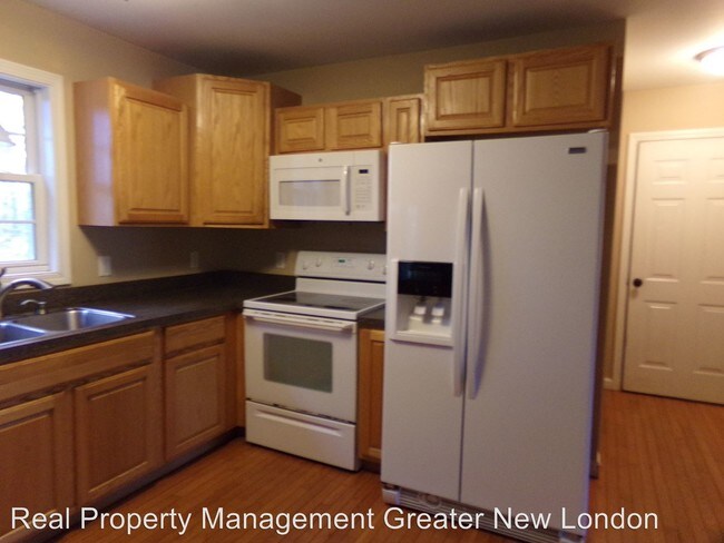 Building Photo - 3 br, 2 bath House - 53 Norman Rd