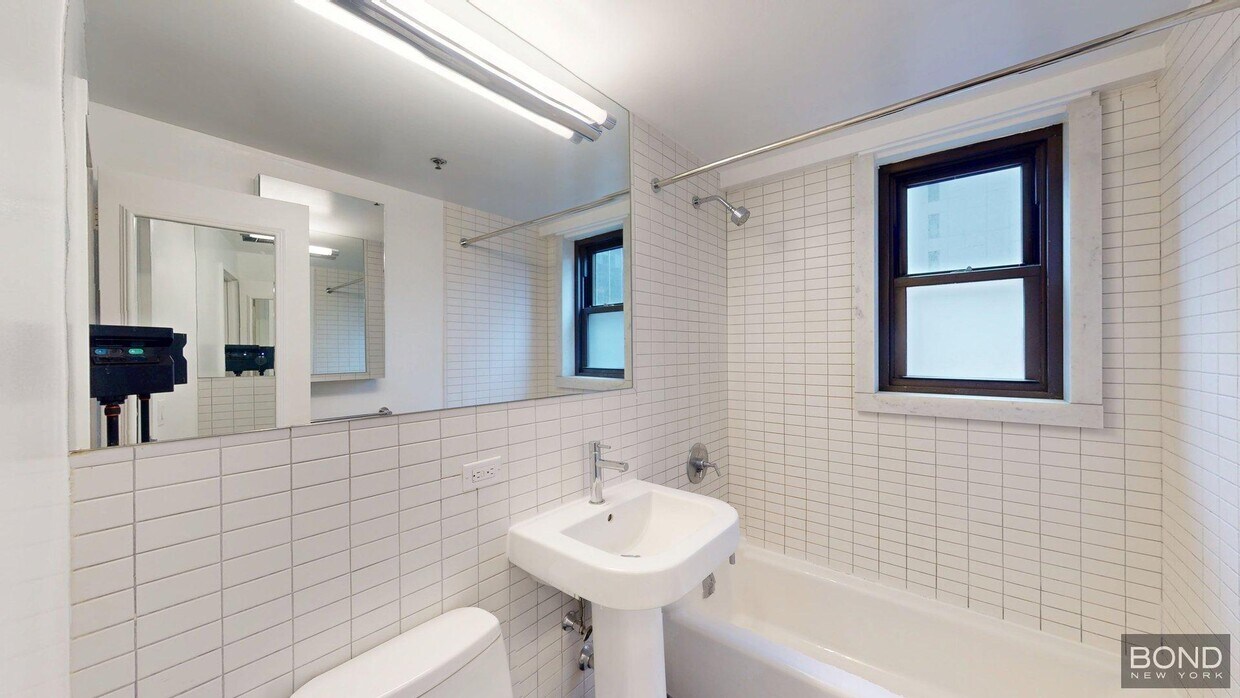 Foto del edificio - 222 E 39th St