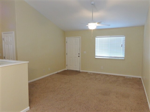 Foto del edificio - 2500 Park View Dr