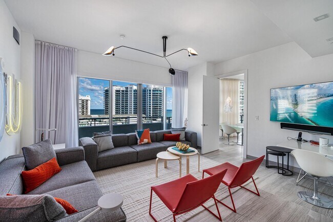 Foto del edificio - 6101 Aqua Ave