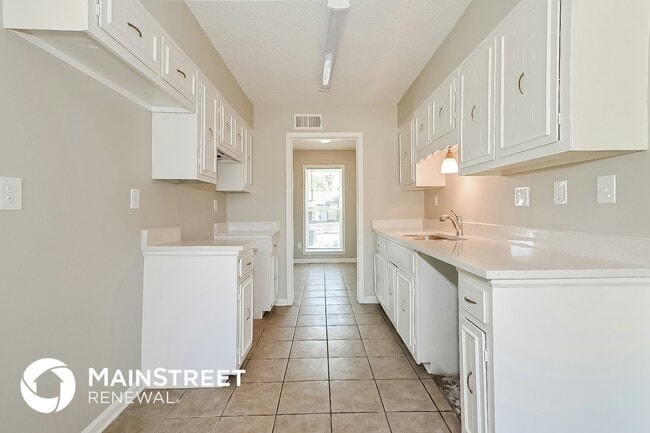 Building Photo - 6556 Rocky Park Dr