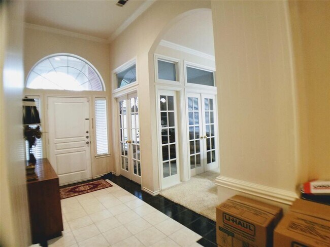 Foto del edificio - 904 Sunningdale