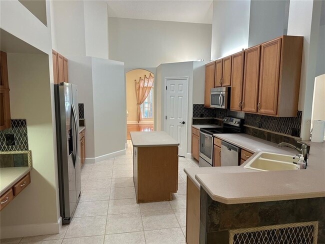 Building Photo - 1000 Arrington Cir