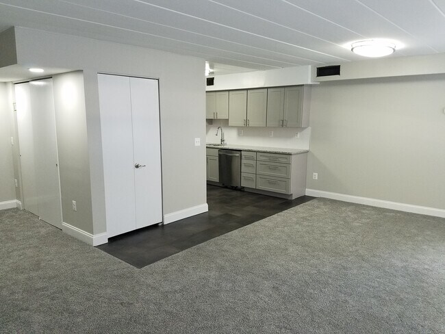 Foto del edificio - 2300 Riddle Ave