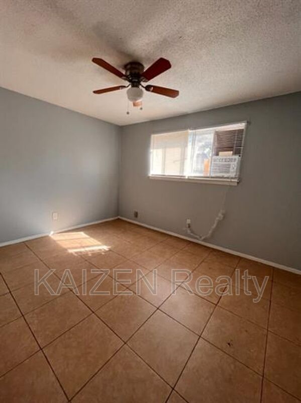 Building Photo - 151 N Belvedere Blvd