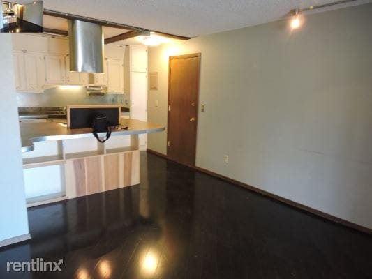 Building Photo - 2100 Minerva Way