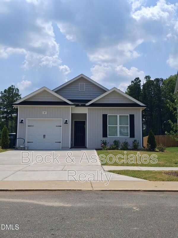 Building Photo - 87 Goldenrod Loop