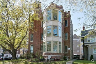 Building Photo - 524 Sheridan Square