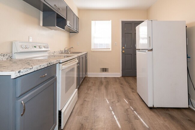 Foto del edificio - 3512 Brockton Ln