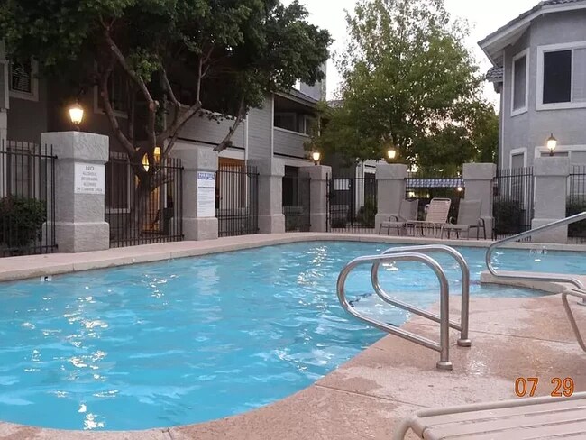 Foto del edificio - 2910 W Marconi Ave