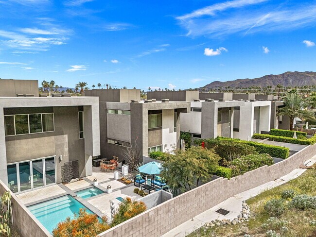 Foto del edificio - 1201 Surrey Ln