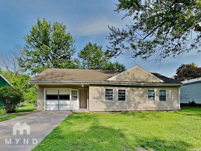 Foto del edificio - 1256 S Willow Ln Ave