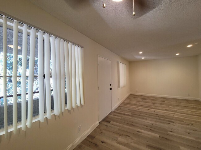 Foto del interior - Pacific Luxury Investments, LLC