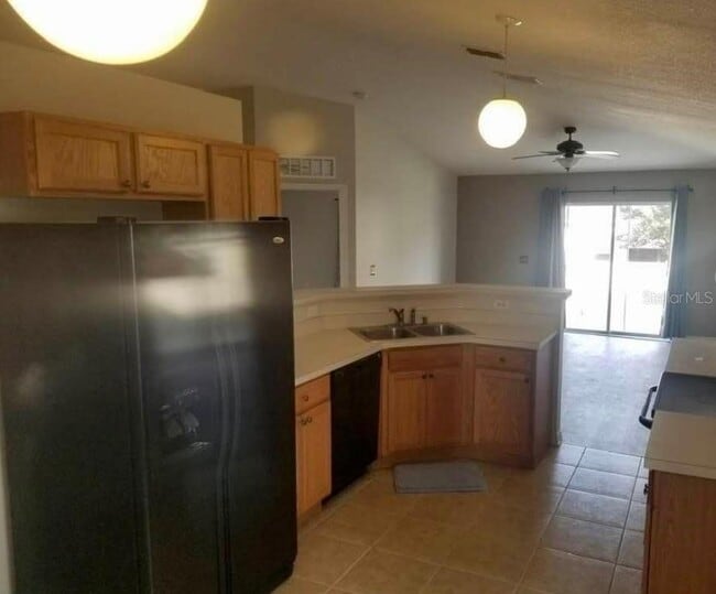 Building Photo - 2113 Aitkin Loop