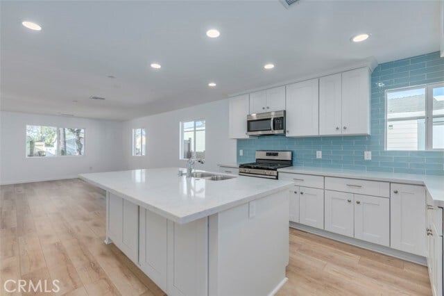 Foto del edificio - 544 S Clementine St