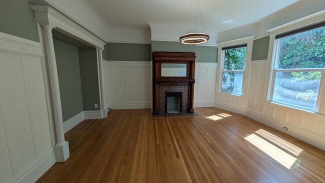 Building Photo - 146 Guerrero St