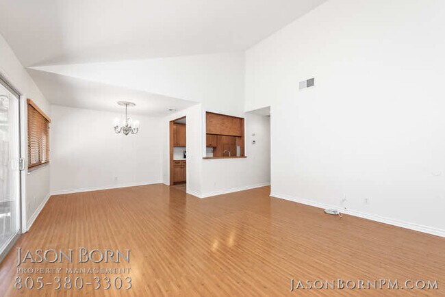 Foto del edificio - 2068 Covington Ave