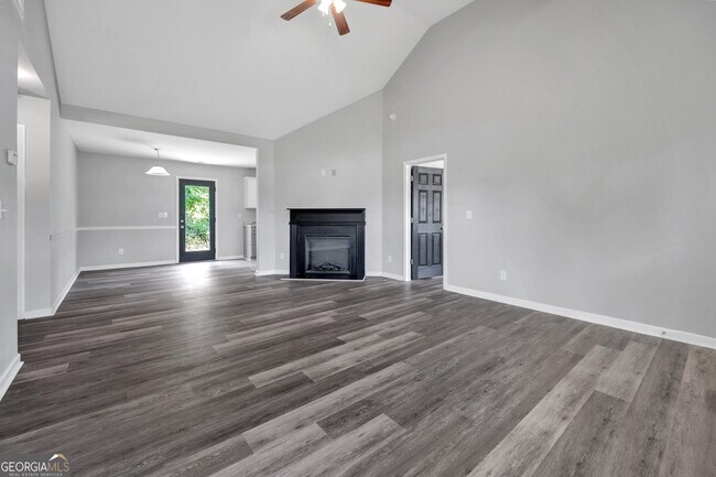 Foto del edificio - 306 Pardue Dr