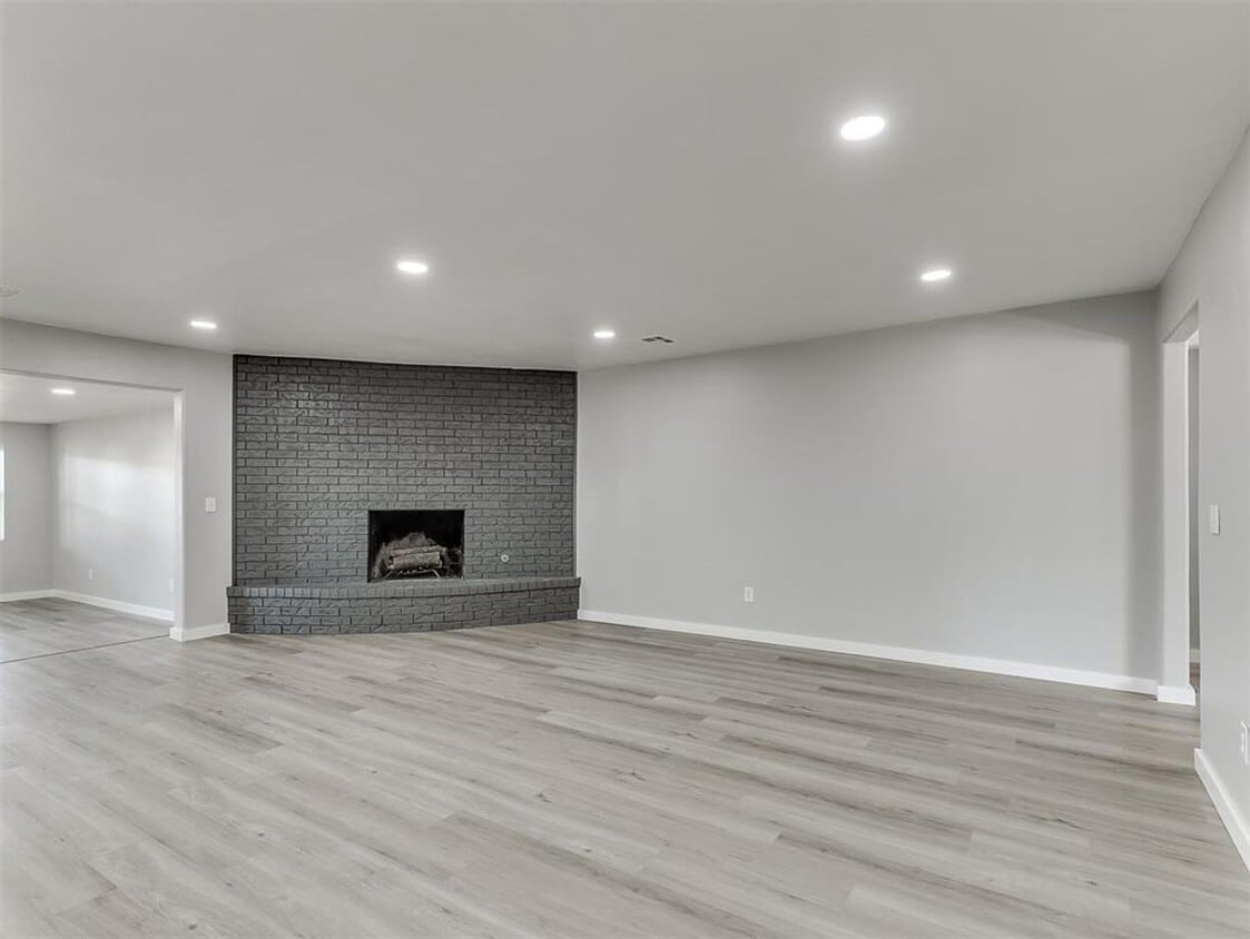 Primary Photo - Look at this beautiful home!