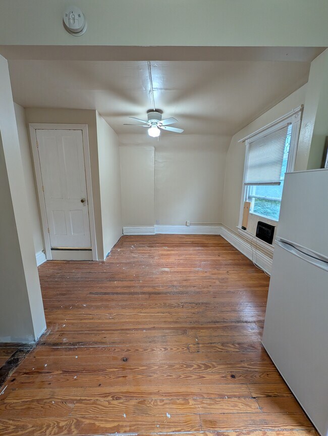 View from kitchen area looking toward bedroom/living room - 1280 Race St