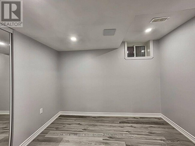 Building Photo - 130 Orr Dr