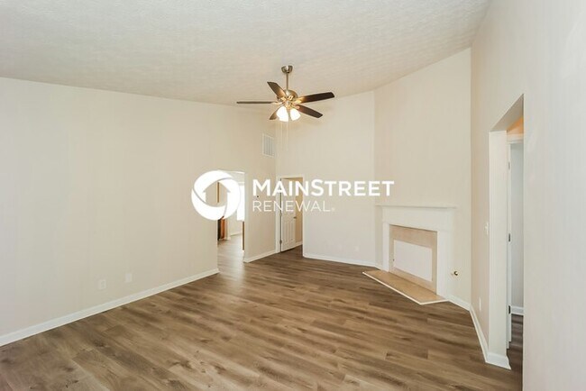Foto del edificio - 3 Bedroom Pet-Friendly Home in Jonesboro, GA with Main Street Renewal