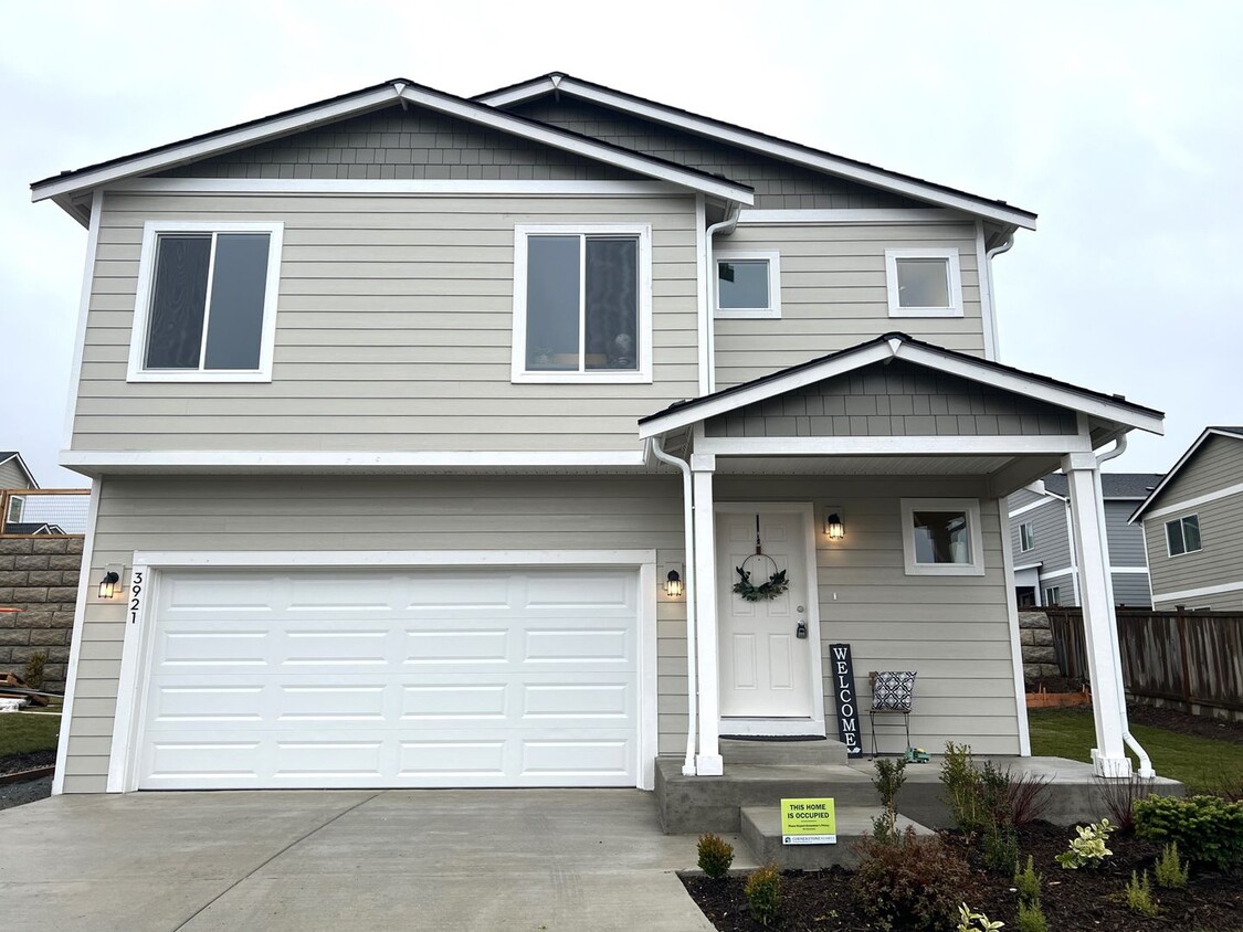 Primary Photo - Beautiful 2-Story Home - Lake Stevens Scho...