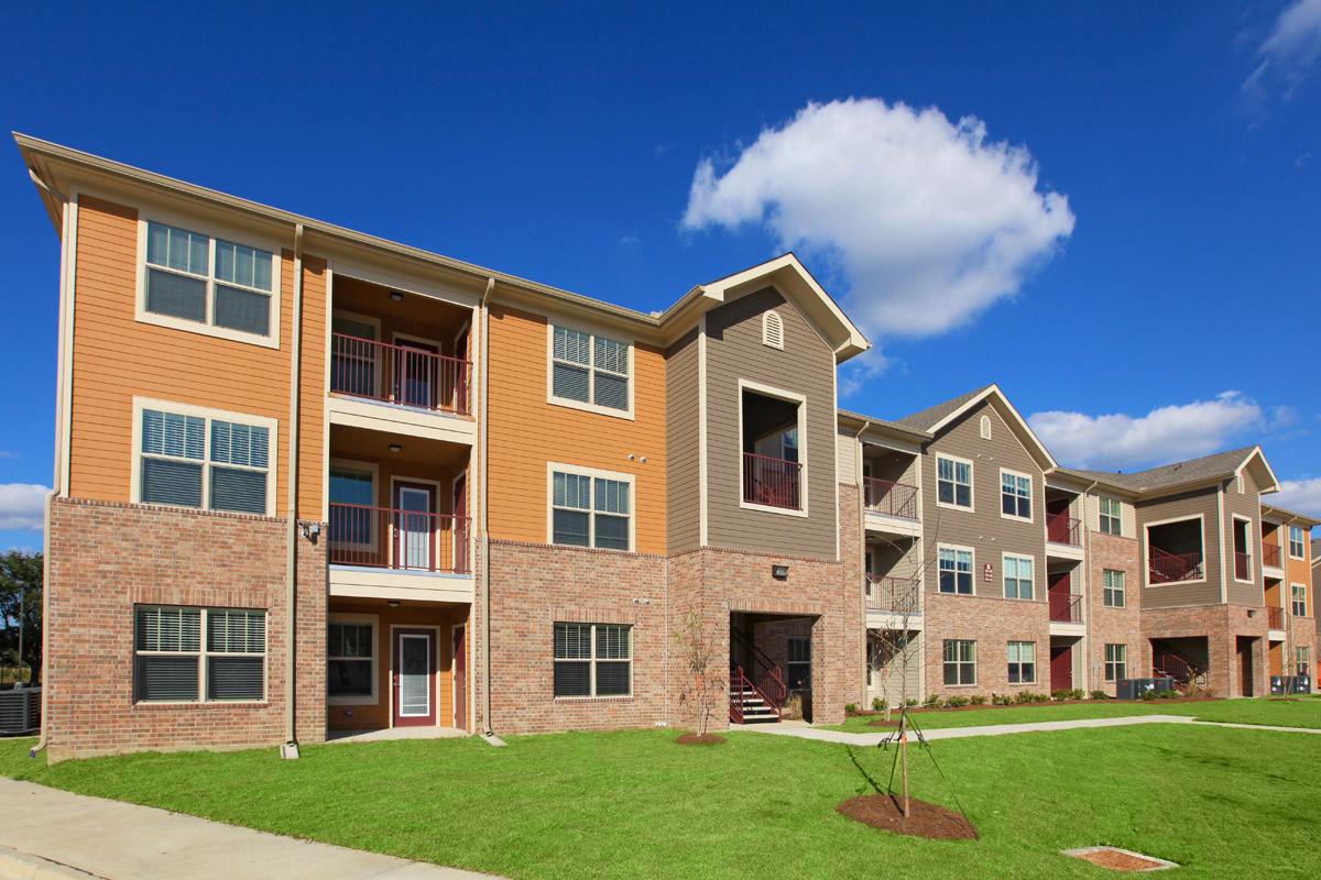 Foto principal - Woodcrest Apartments