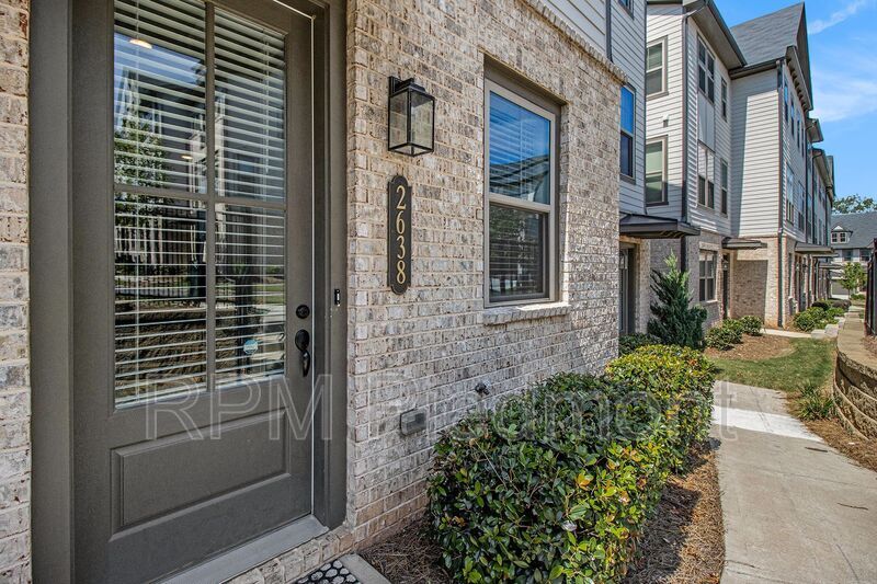 Foto principal - 2638 Caruso Wy